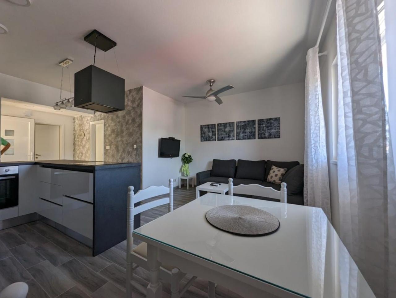 Apartament Apartman Bonaca Szybenik Zewnętrze zdjęcie